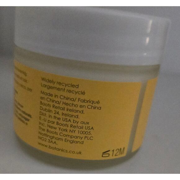 Botanics Clarifying Gel Moisturizer 1.69 Fl Oz with Tumeric and Willow Bark - Picture 10 of 11